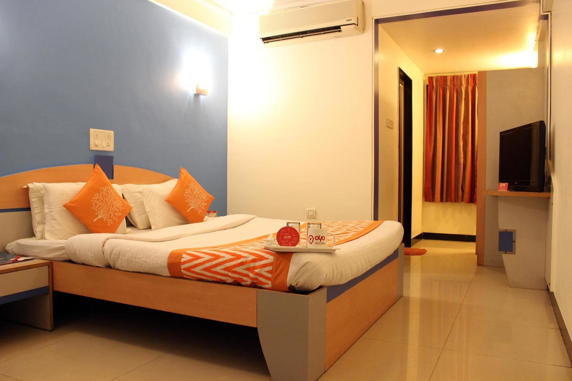 Oyo Rooms Hubli Exterior foto